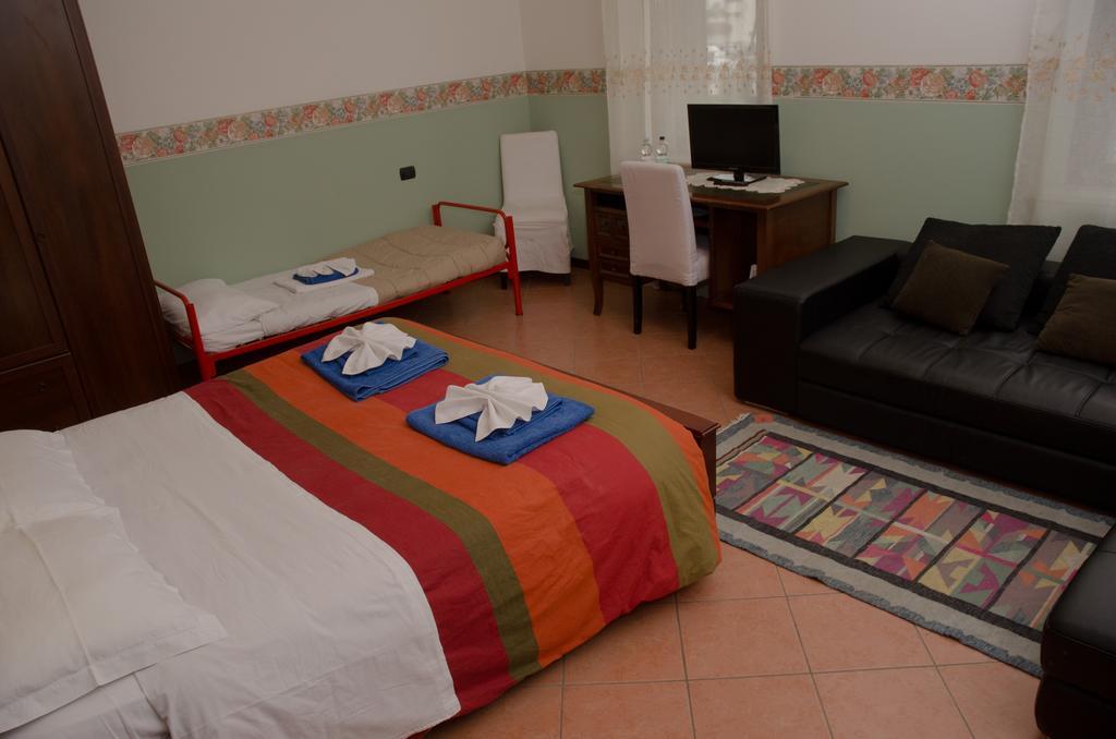 B&B 7 Camini San Giovanni Lupatoto Luaran gambar